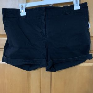 Maternity shorts